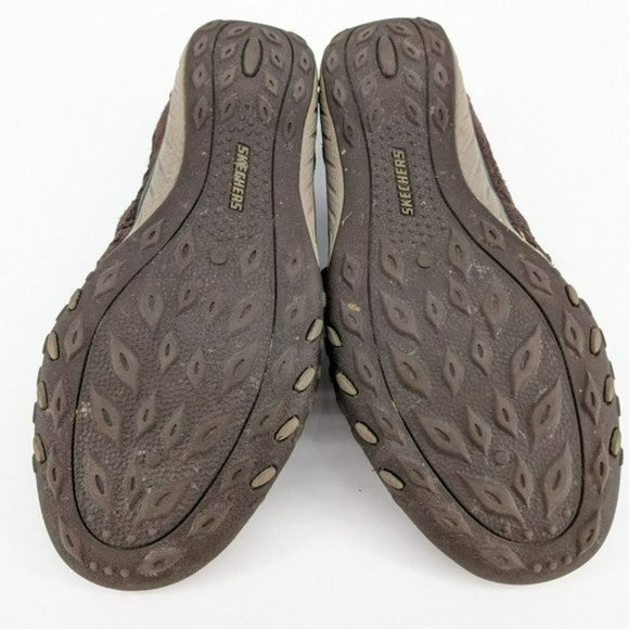 Skechers Relaxed Fit Strappy Shoe 7 Brown Suede Breathe Easy Stretch Memory Foam - Picture 10 of 13